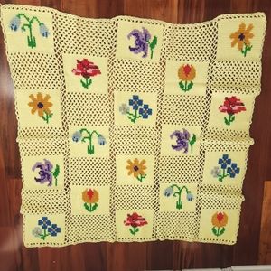 Vintage Crochet Afghan Flower Garden Sofa Spring Throw Blanket